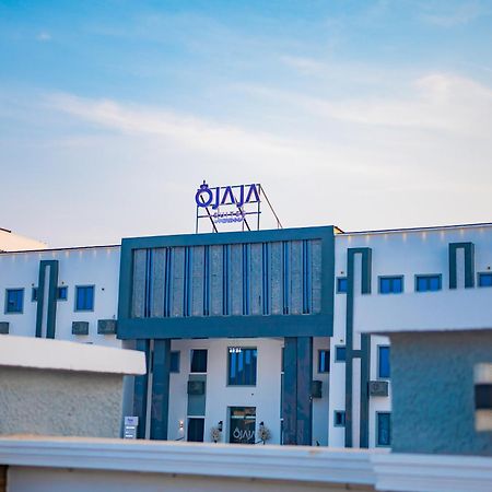 Ojaja Suites By Perennia Akure Zewnętrze zdjęcie